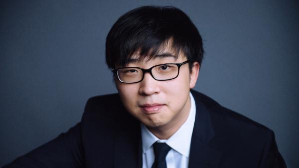 Alvin Zhu portrait